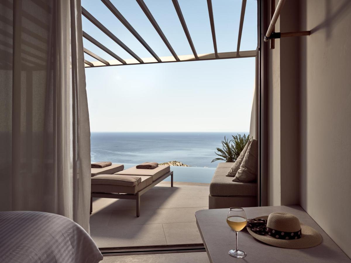 Yoma Cove Suites Volimes Bagian luar foto