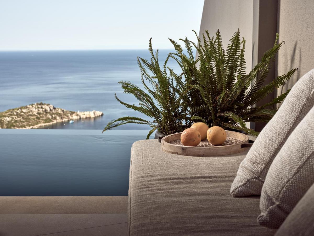 Yoma Cove Suites Volimes Bagian luar foto