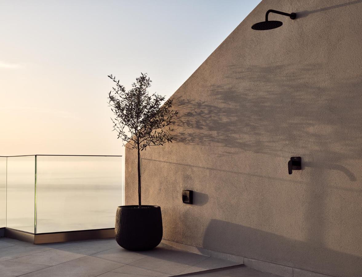 Yoma Cove Suites Volimes Bagian luar foto