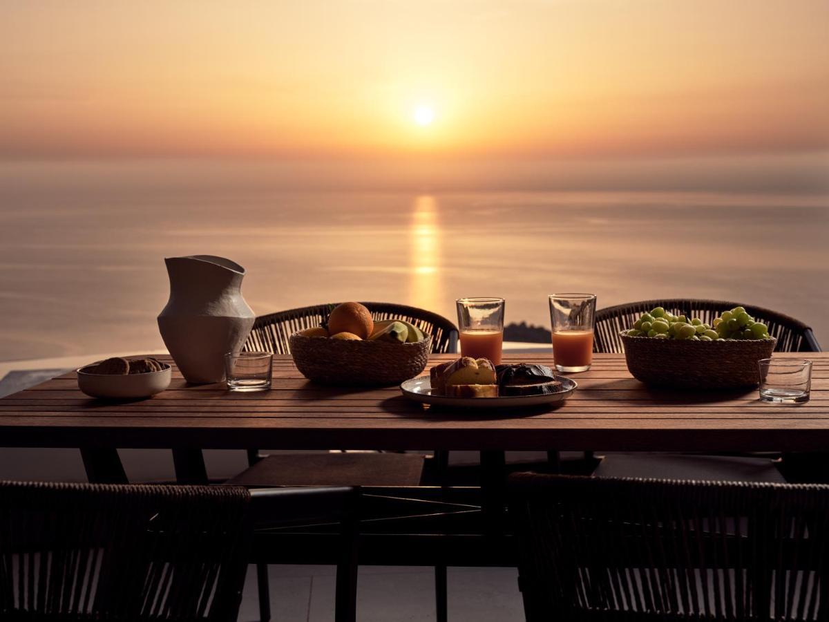 Yoma Cove Suites Volimes Bagian luar foto