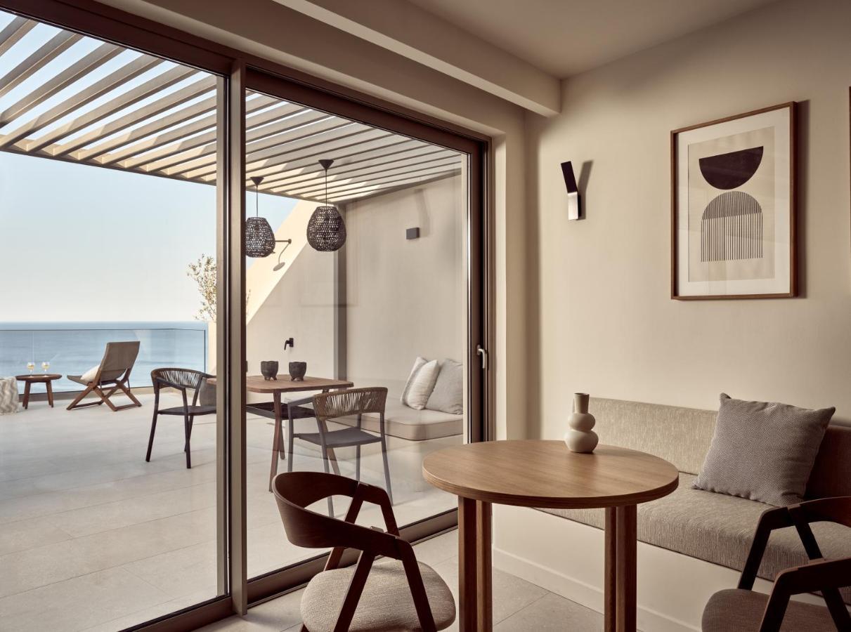 Yoma Cove Suites Volimes Bagian luar foto