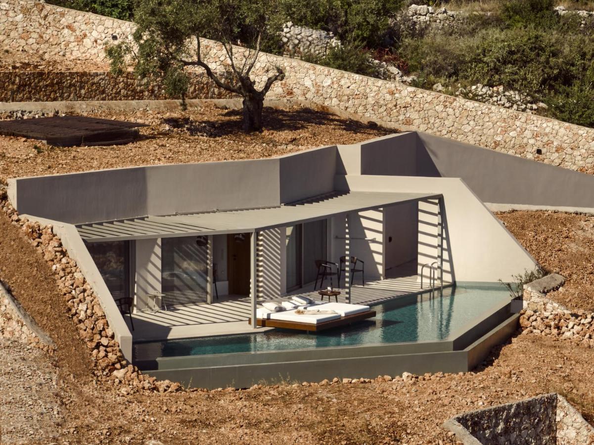Yoma Cove Suites Volimes Bagian luar foto