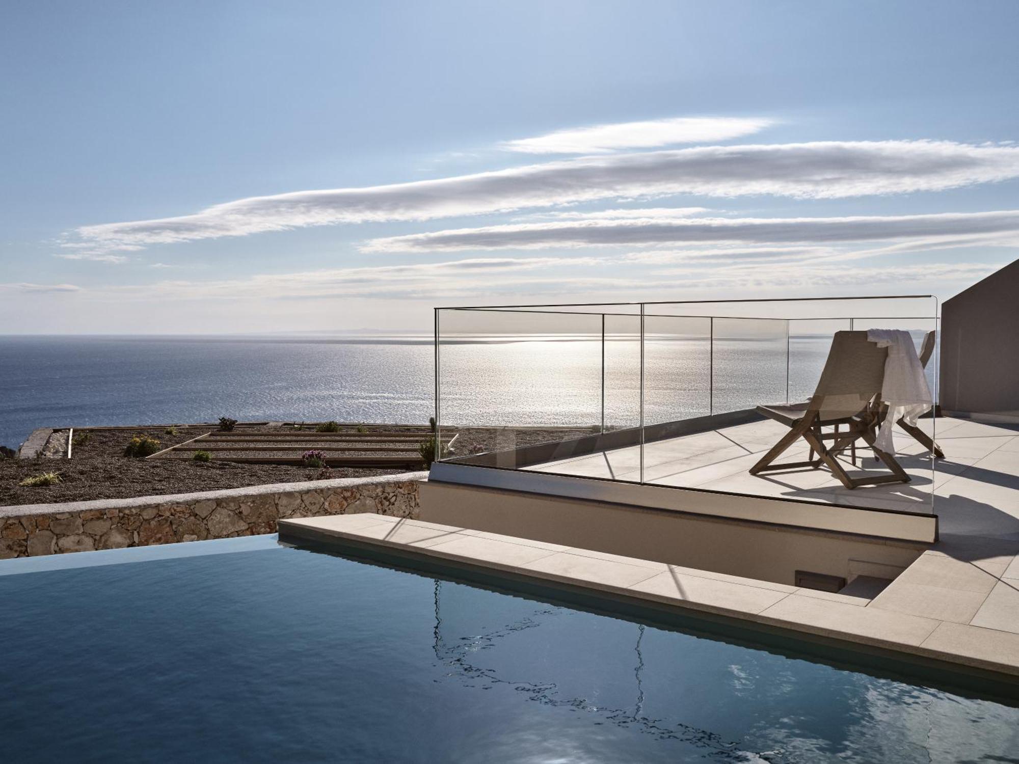 Yoma Cove Suites Volimes Bagian luar foto