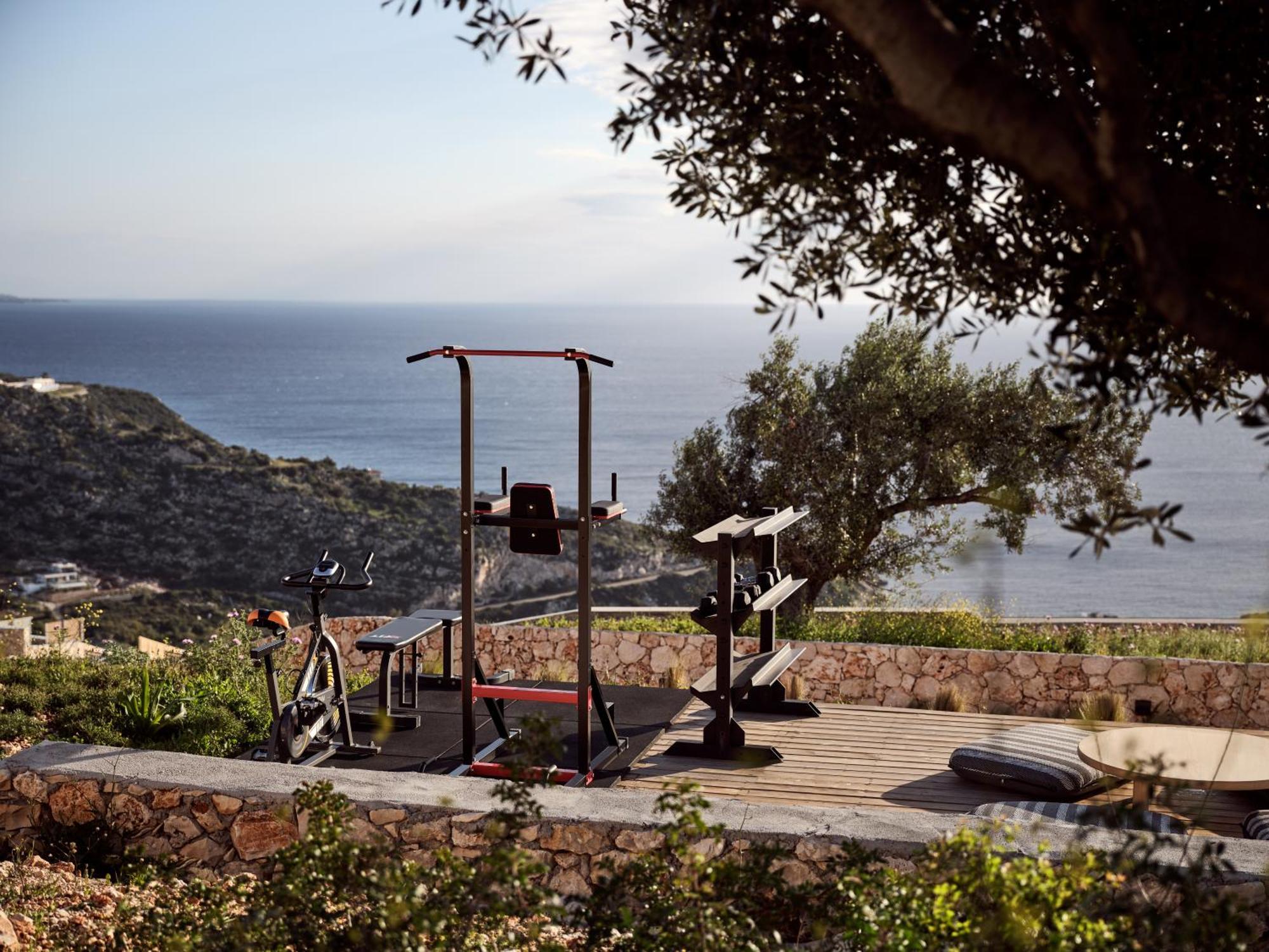 Yoma Cove Suites Volimes Bagian luar foto